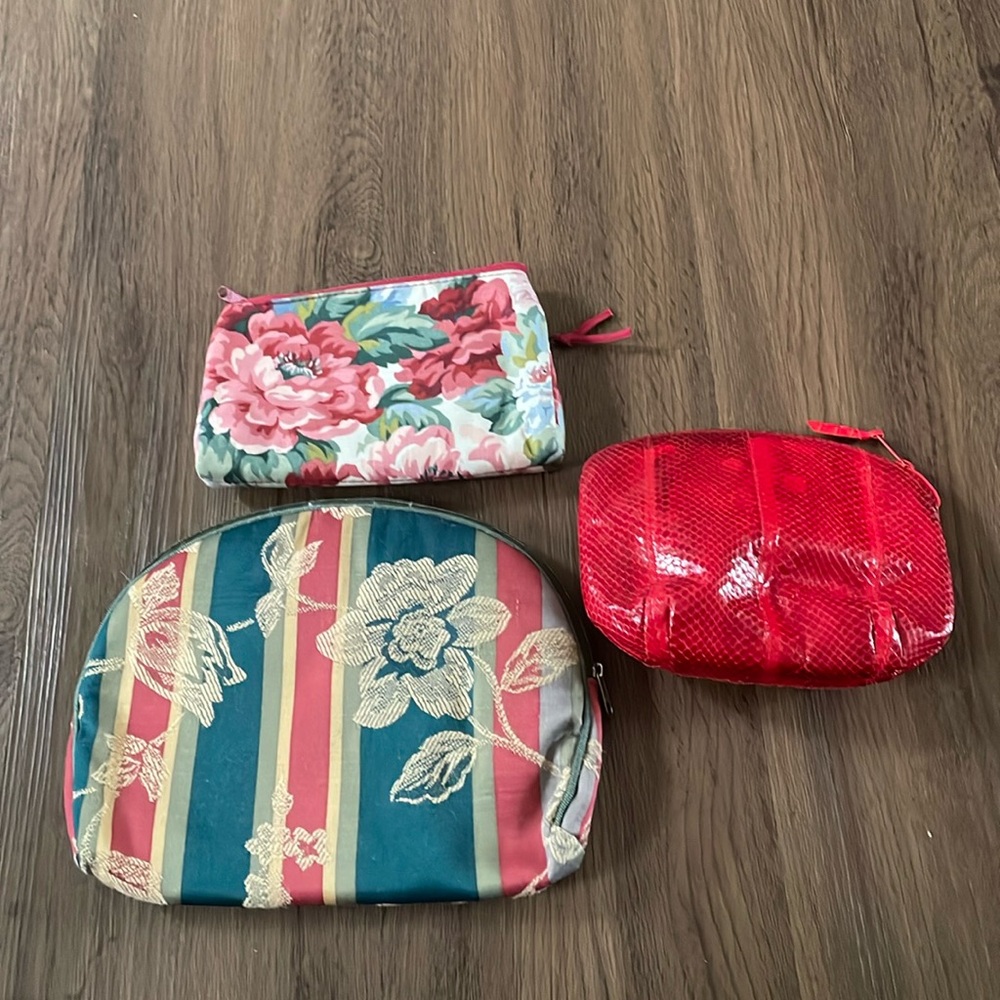 Cosmetics Bags with Flowers  designs for women